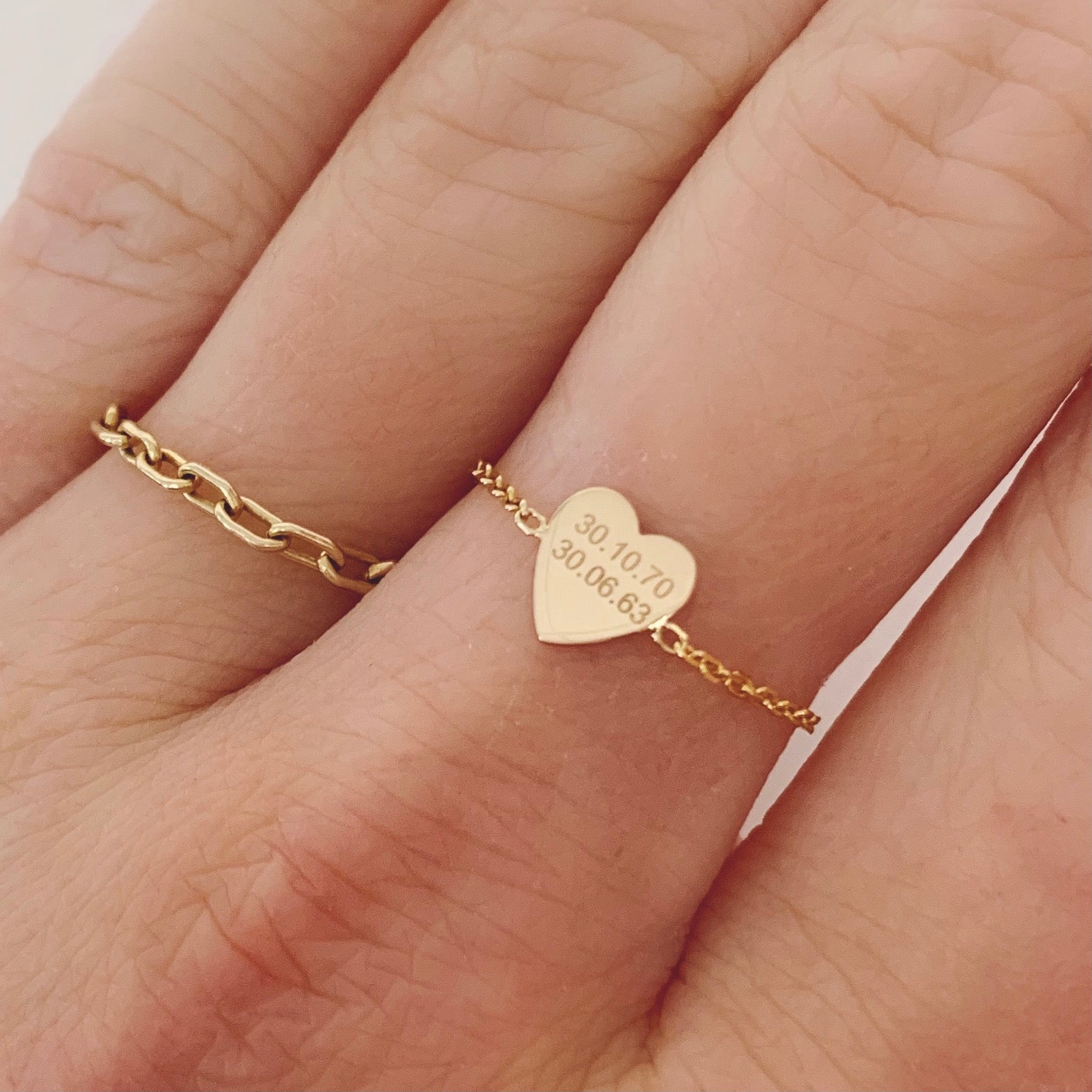 Mini heart deals chain ring